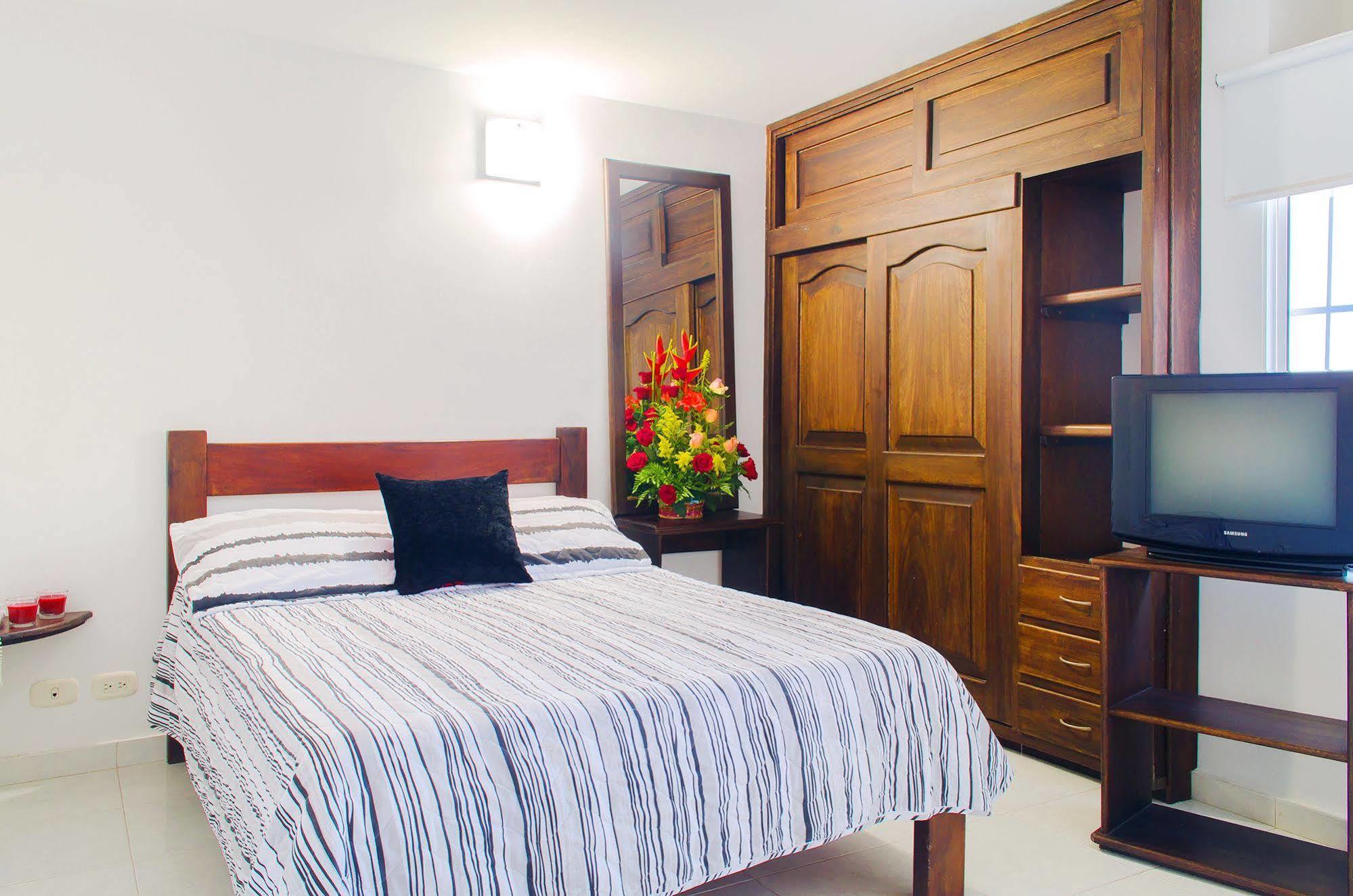 Hotel Marovi Santa Marta Dış mekan fotoğraf